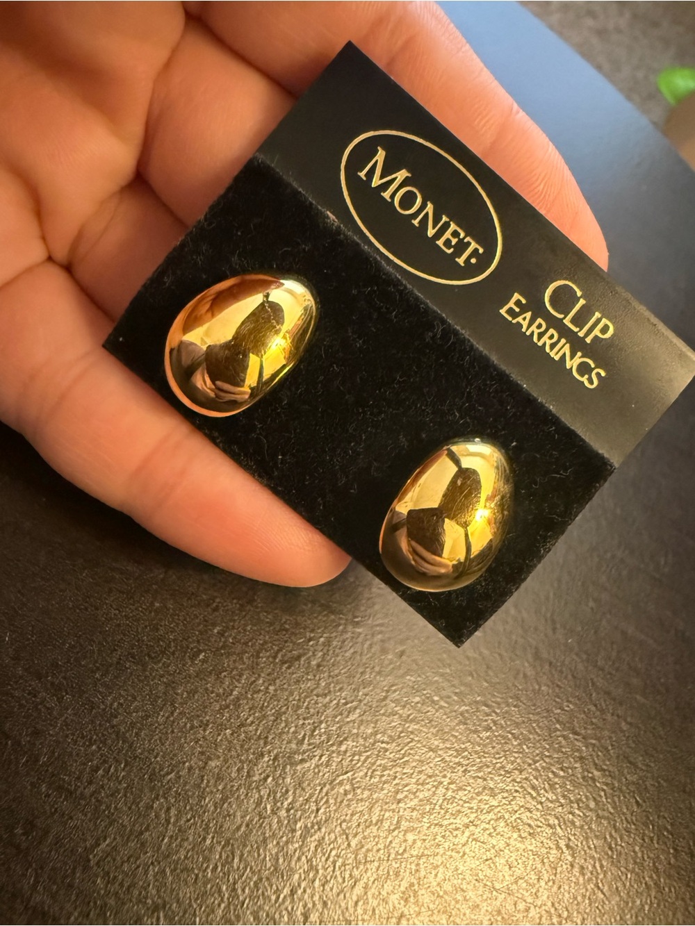 Solid Tear drop Clip Earrings